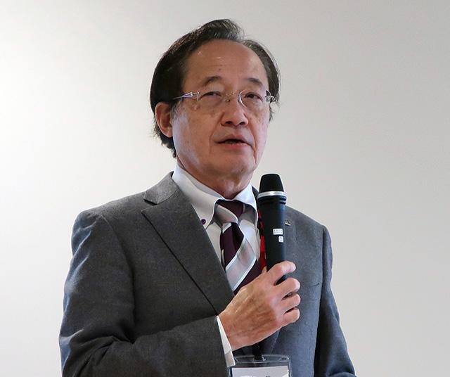 Tokyo Tech President Masu offering opening words